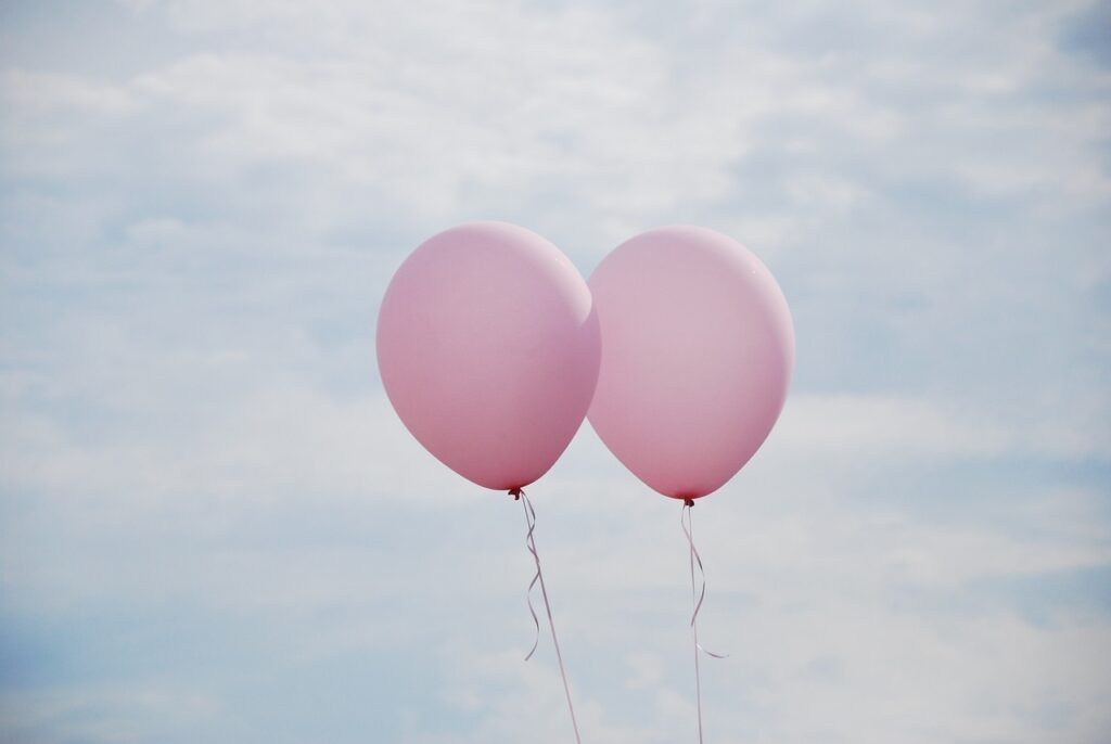 balloons, heaven, love-892806.jpg